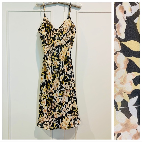 Laundry By Shelli Segal Dresses & Skirts - Laundry by Shelli Segal Slip Dress Size 10